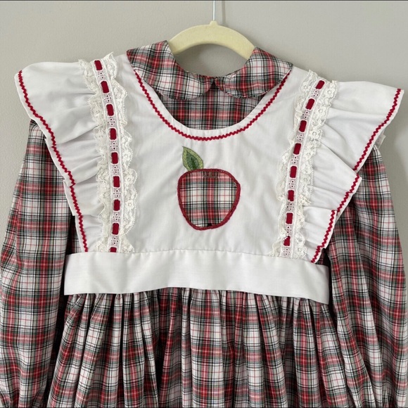 Vintage Handmade Plaid Girl Dress with Matching Bib Apron - Picture 2 of 16